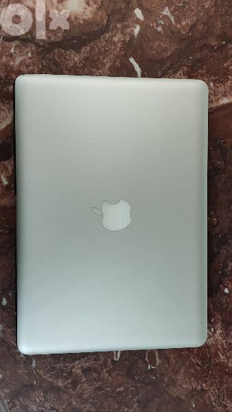 Apple MacBook pro late 2011 4