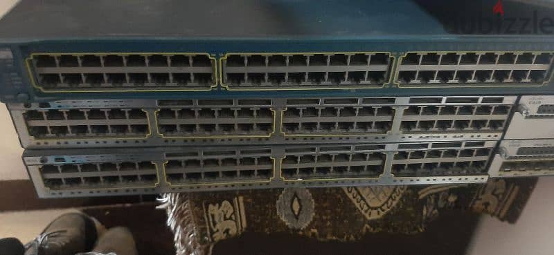 سيسكو سويتش   3560 -24port POE cisco switch 1