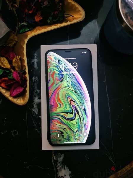 iphone XS Max With Facetime - 512 GB, 4G LTE, Space Grey, 4 GB Ram 0