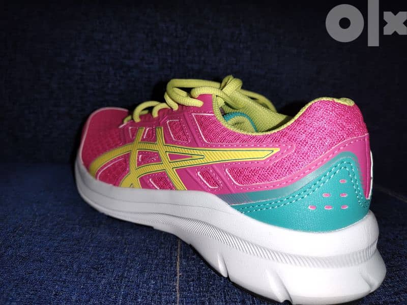 asics pink, 2750 egp 2