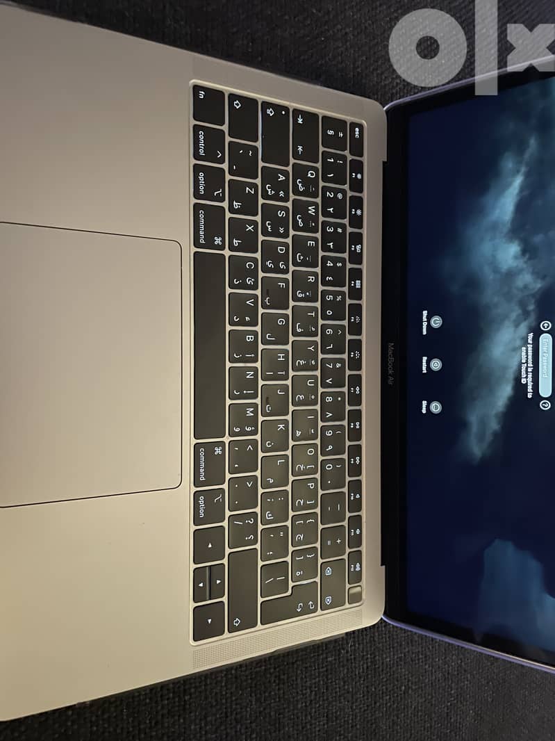MacBook Air 2019 13 inch 2