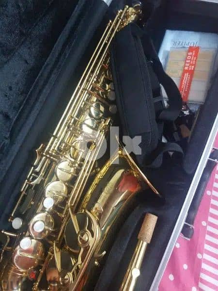 ساكسفون JUPITER بحاله ممتازه saxophone 5