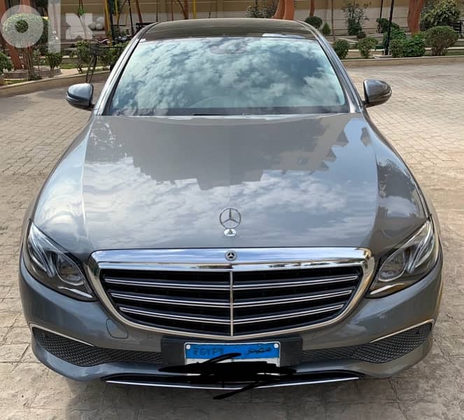 Mercedes E180 Exclusive 2018. Agent highest options and first owner. 0