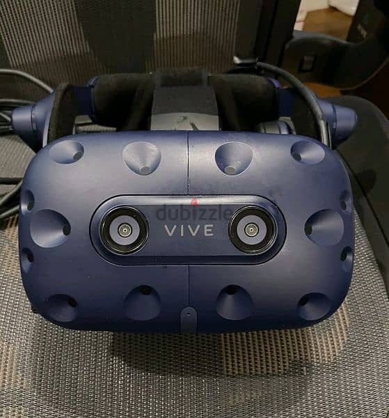 صيانة و تبديل نظارات الواقع الافتراضى VR 2