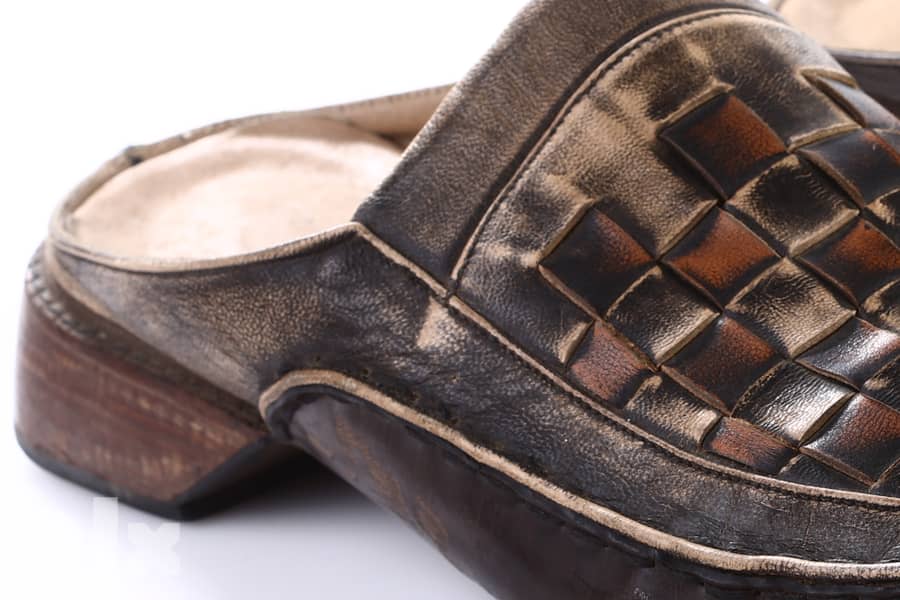 حذاء جلد طبيعي مفتوح - تصميم فريد 1