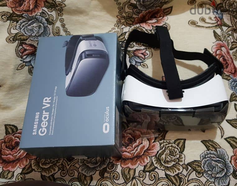 نظارة الواقع الافتراضي من سامسونج جديدة واردة من السعودية 1