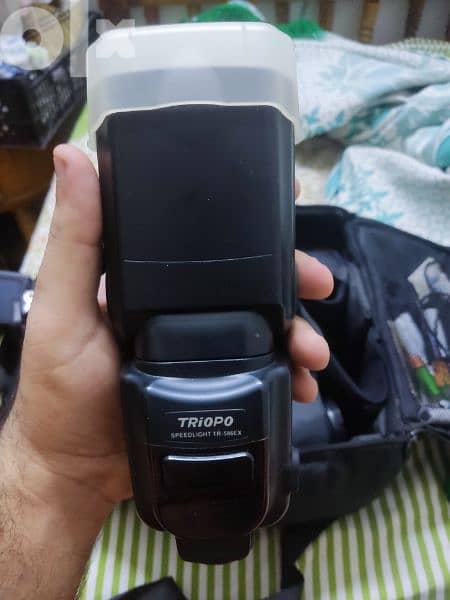 كاميرا canon - 700D شاتر ١٥٠٠٠:٢٠٠٠٠ كسر الزيرو 3