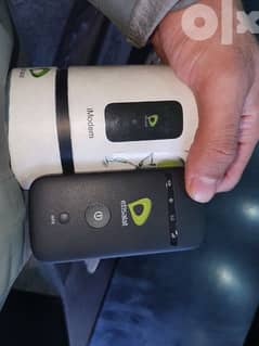 i modem etisalat wirleass     مودم اتصالات واير ليس