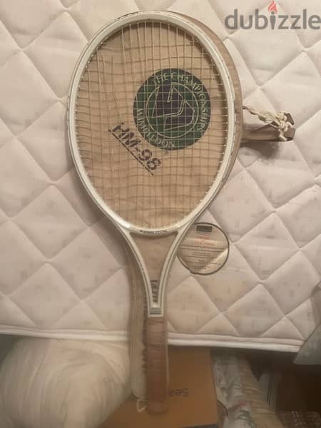 Wimbeldon tennis racket 1