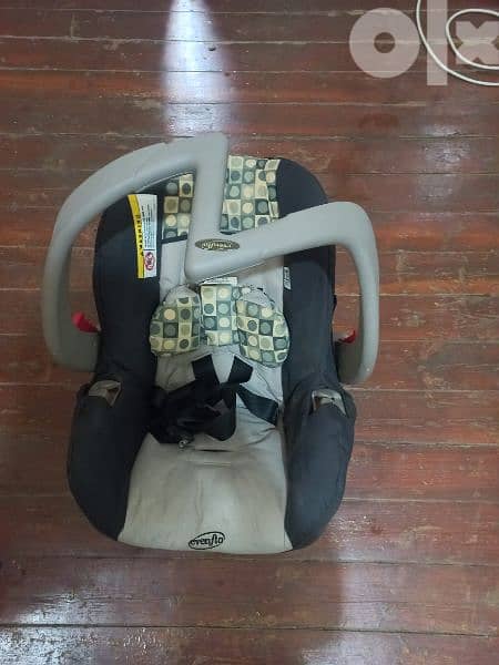 Mothercare stroller and evenflo car seat 1