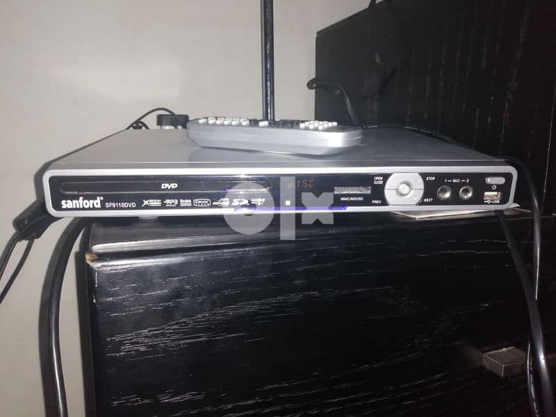 Dvd player 1