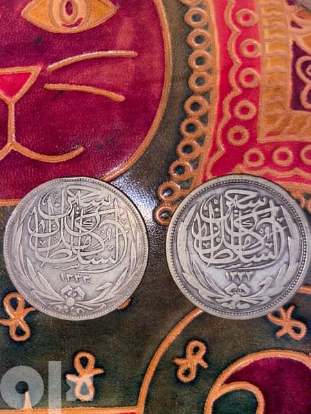 مجموعة كبيره من العملات القديمة النادره و طوابع بريد 6