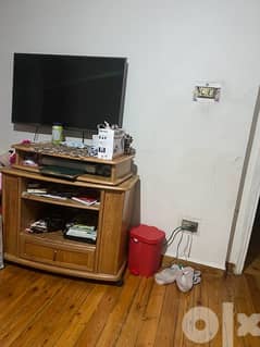t. v table