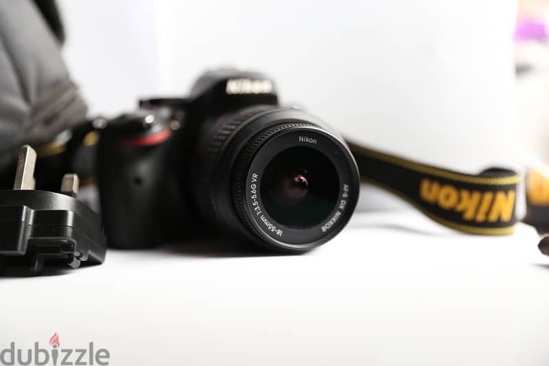 Nikon D5200 with 18-55 2