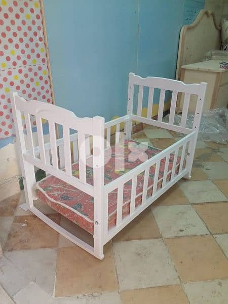 سرير اطفال خشب زان اعلي خامه نمره واحد  في السوق وبسعر الجمله 0