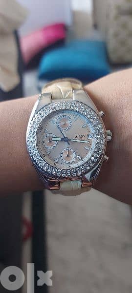 Guess Woman Watch 1