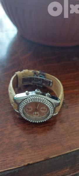 Guess Woman Watch 8