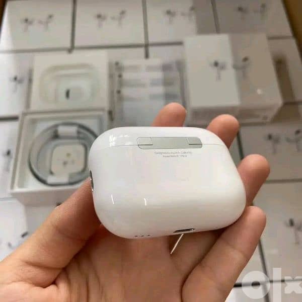 airpods pro 2 الجديده ببرشمه بلادها 1