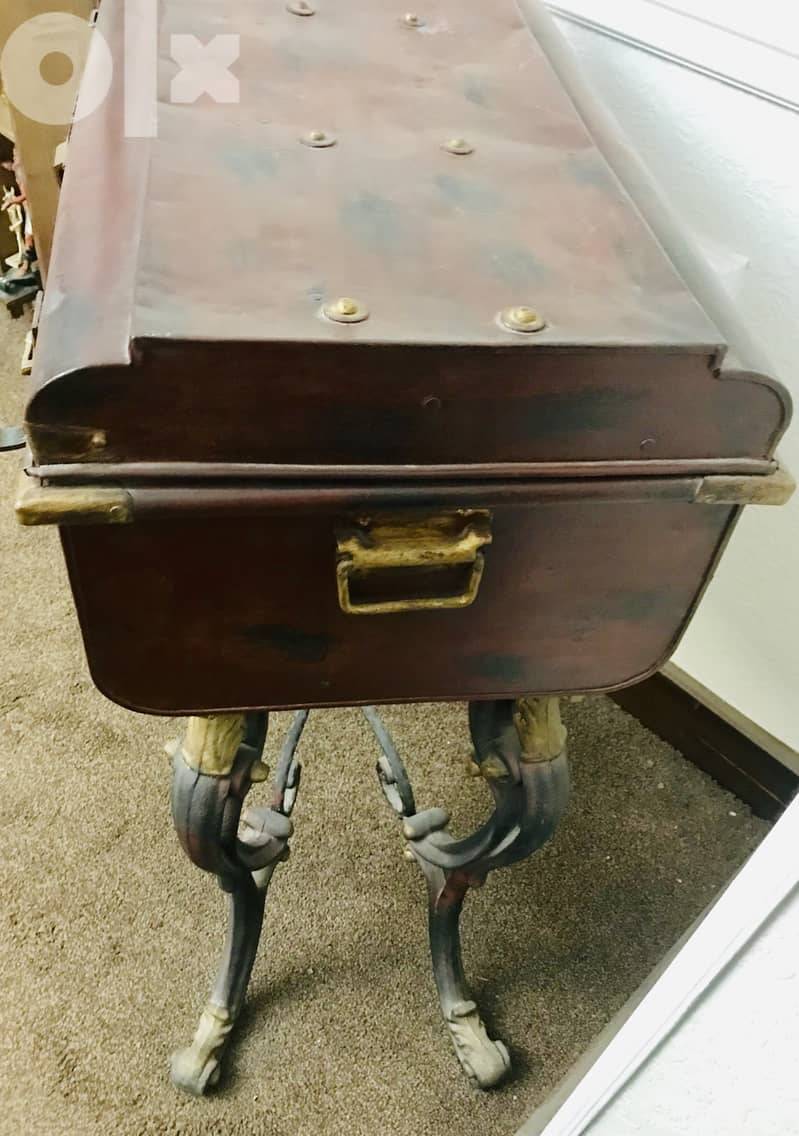 Antique chest table with royal stamp 4