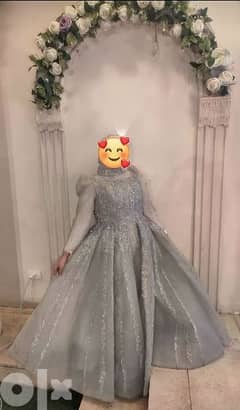 فستان زفاف اول لابسه وفستان سواريه استعمال شخصي 0