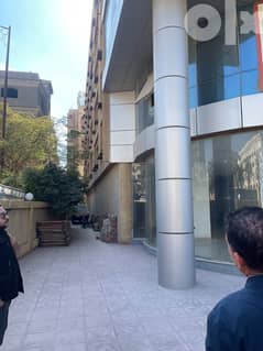 مبني  للايجار في شارع الهرم الرئيسي بمحطه مشعل ترخيص اداري و تجاري 0