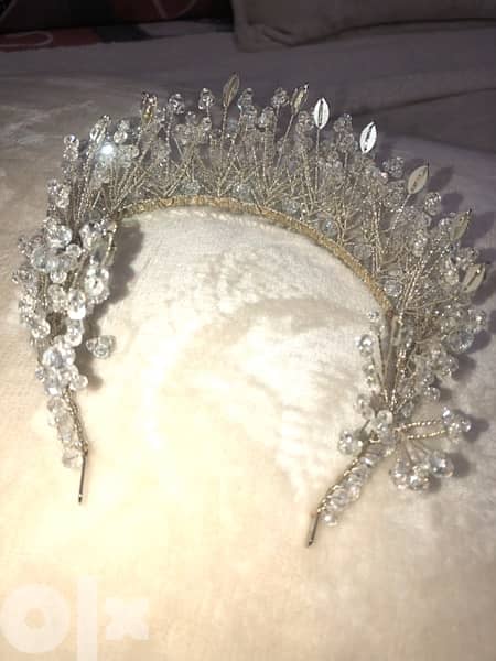 A new crown 4