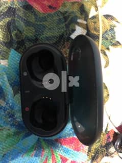 Sony WF-XB700 charging case -WF-XB700 علبة شحن سماعات سوني 0