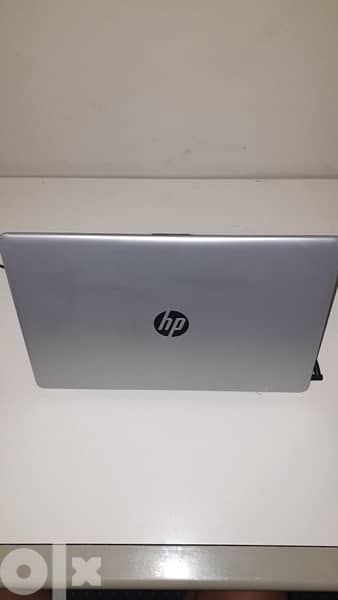 HP laptop core i7 265 ssd 1