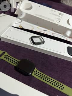 Apple Watch 7 في الضمان وحالة ممتازة 0