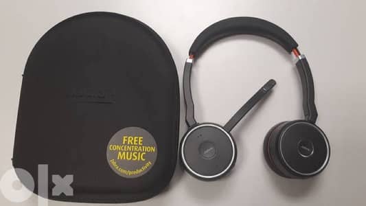 Jabra evolve 75 headset