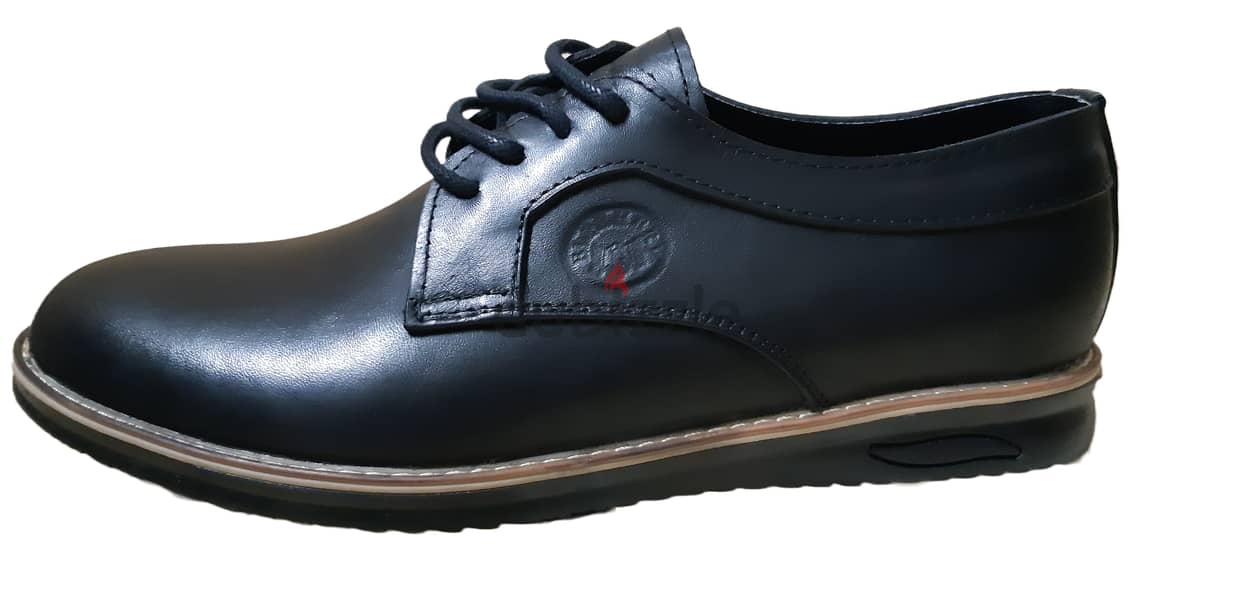 حذاء جلد بمقدمة مستديرة ورباط للرجال، لون أسود 1