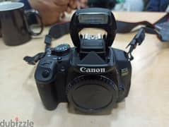 كاميرا كانون D700 Canon