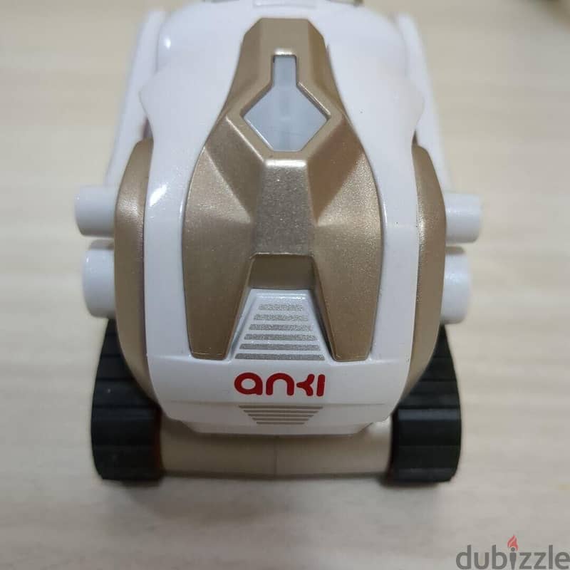 Anki COZMO Robot 9