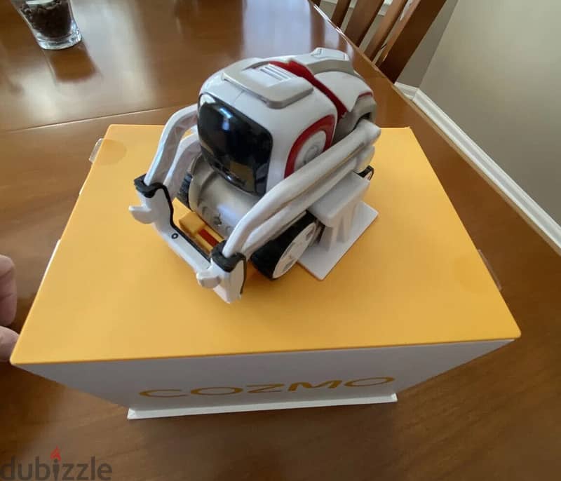 Anki COZMO Robot 11