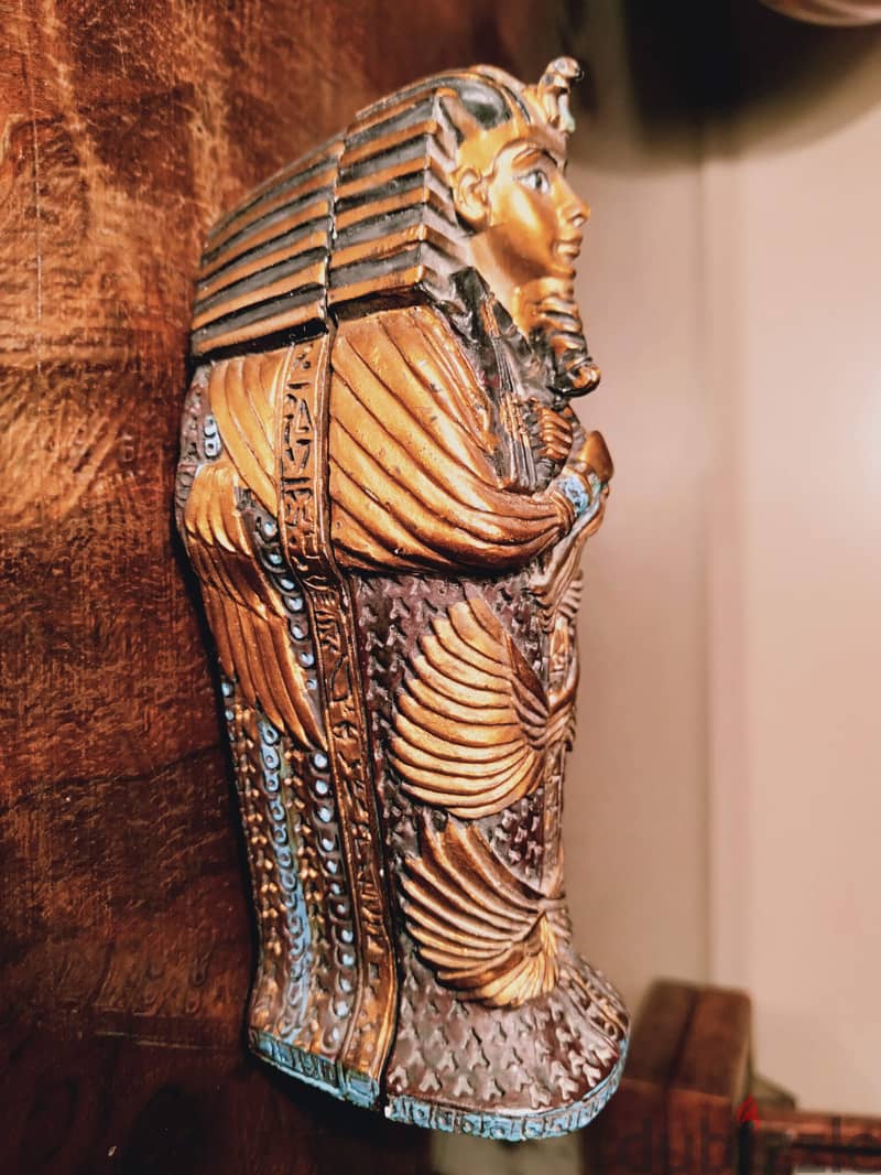 تابوت فرعوني ديكور قديم من السبعينيات  4*12 سم  قطعتين التابوت والغطاء 3