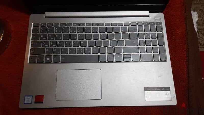 Laptop Lenovo ideapad 330s 3
