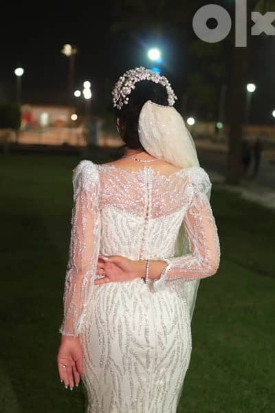 wedding dress used for two hours 5