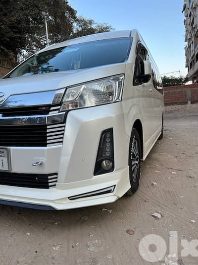 ايجار ميكروباص  تويوتا هايس للايجار Microbus Toyota hiace For Rent
