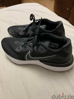 New nike shoes size 43 0