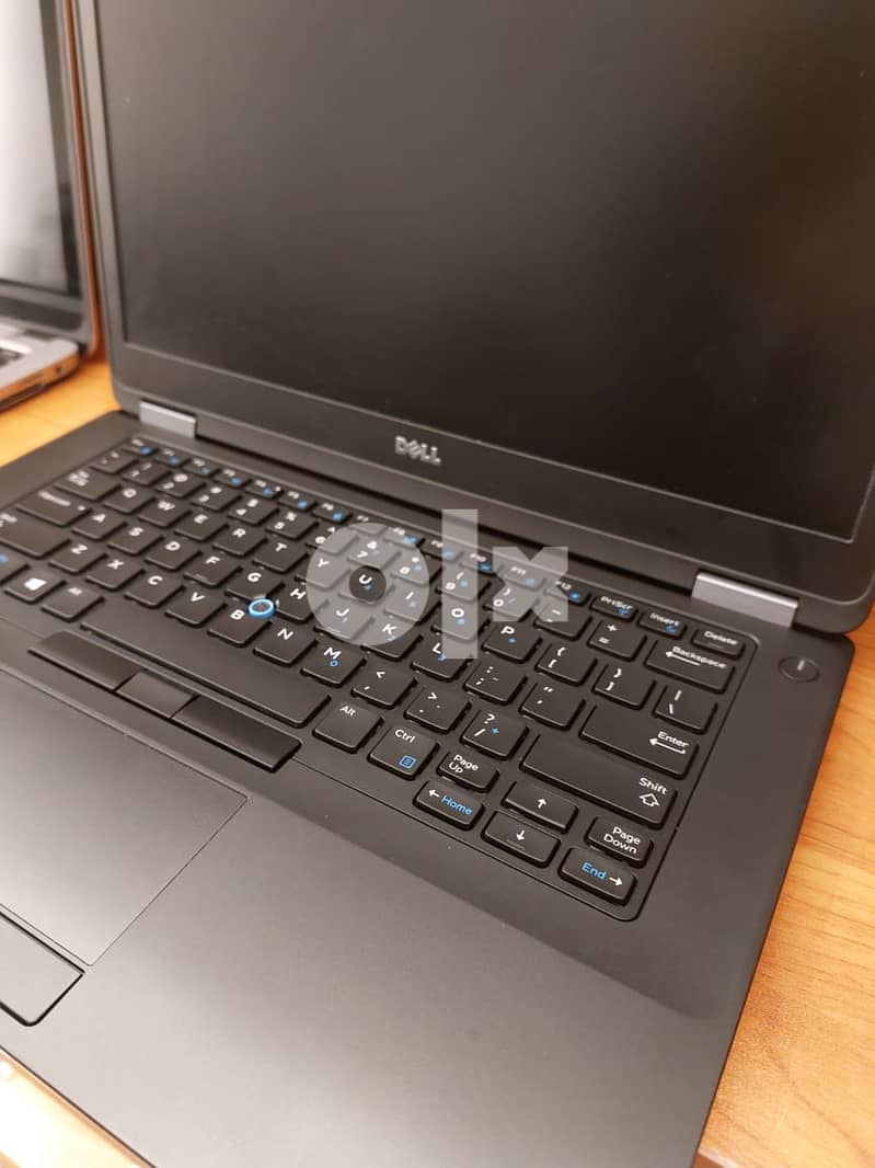 Laptop Dell Ltitude e5470 core i5 جيل سادس وهارد ssd 256 وشاشه 14 بوصه 1