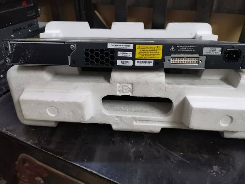 CISCO CATALYST 2960 48 POE 740 W C2960X-48FPS SWITCH 3