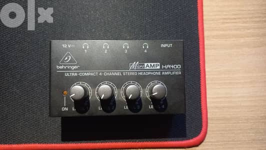 Behringer Microamp HA400