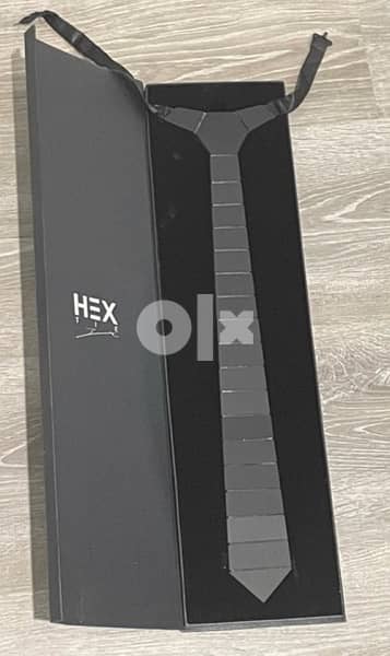 Original black Hex Tie 3