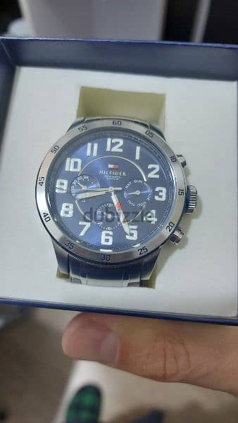 tommy hilfiger watch metal