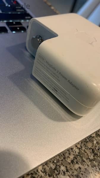 60 W magsafe for MacBook Pro 13” for retina 1