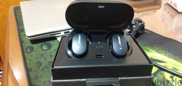 BOSE QUIETCOMFORT EARBUS  - ( Original) Active NOISE CANCELLATION