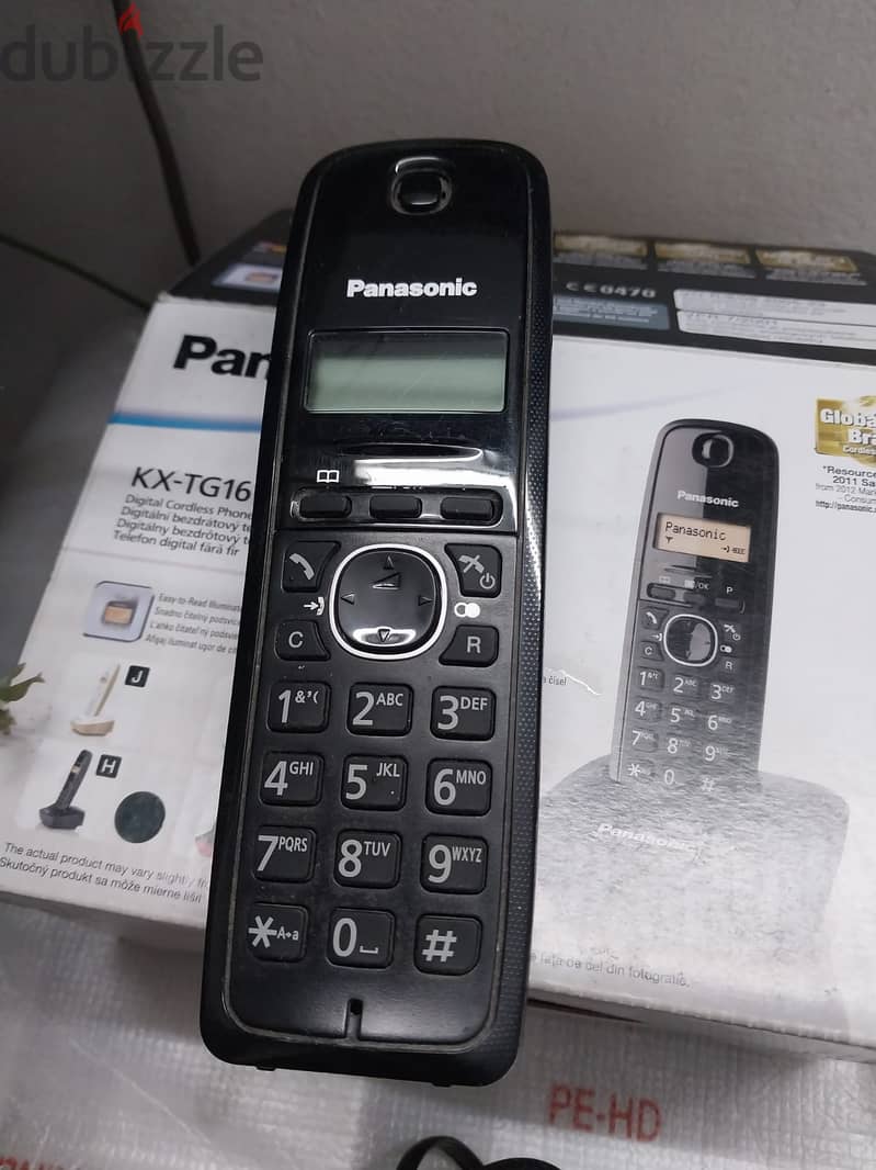 للبيع تليفون لاسلكي باناسونيك بسعر=1500جم  PANASONIC KX-TG1611FX 3