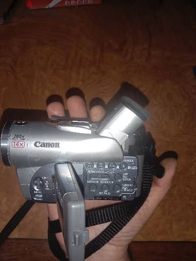 كاميرا كانون Canon 280x