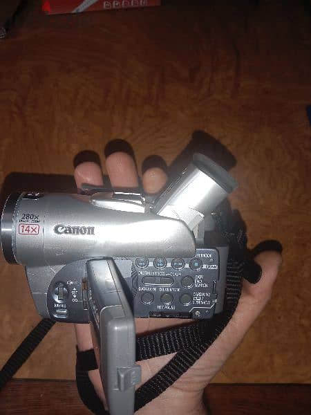 كاميرا كانون Canon 280x 0