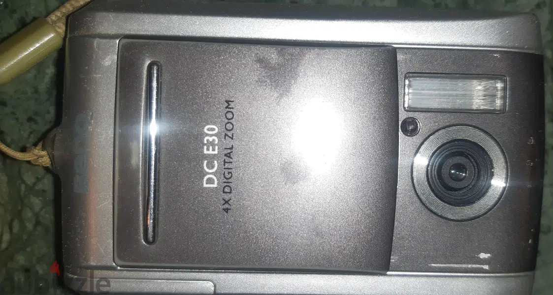 BenQ (DC E30) مع SD Card65588825748481122